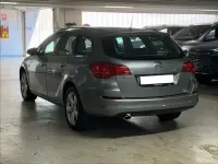 Usata Opel Astra Cosmo 140 CV (102 kW) 2012 Azzurro Station wagon
