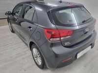 Usata Kia Rio 85 CV (62 kW) 2017 Grigio Berlina