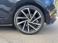 Usata VW Golf VII R 310 CV (228 kW) 2018 Berlina