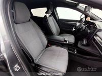 Begagnad Renault Megane E-Tech 160 kW (218 HK) 2022 Grå Sedan