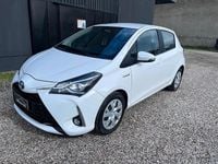 Usata Toyota Yaris Hybrid Business Edition 101 CV (74 kW) 2020 Bianco Berlina