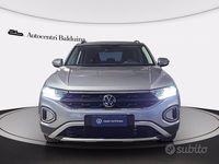 Usata VW T-Roc Life 150 CV (110 kW) 2023 Grigio SUV