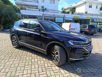 Usata VW Touareg Advance 231 CV (169 kW) 2019 Blu SUV