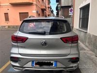 Usata MG 1500 Luxury 106 CV (77 kW) 2024 Grigio Monovolume