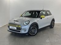 Usata Mini Cooper SE 160 kW (218 CV) 2021 White silver metallizzato Utilitaria