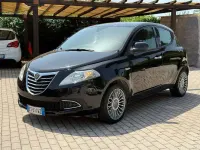 Usata Lancia Ypsilon 69 CV (50 kW) 2014 Nero Utilitaria
