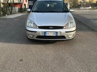 Usata Ford Focus 2004 Grigio Utilitaria