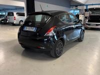 Usata Lancia Ypsilon Gold 69 CV (50 kW) 2023 Nero Utilitaria