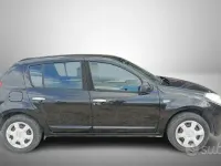 Usata Dacia Sandero 75 CV (55 kW) 2010 Nero Berlina
