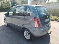 Usata Lancia Musa 95 CV (69 kW) 2011 Grigio Monovolume
