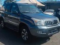 Usado Toyota Land Cruiser 173 CV (127 kW) 2009 Gris SUV
