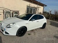 Usata Alfa Romeo Giulietta 105 CV (77 kW) 2012 Utilitaria