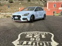 Usata Hyundai i30 275 CV (202 kW) 2018 Bluazzurro Berlina