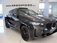 Usata BMW X6 M Sport 340 CV (250 kW) 2024 Black sapphire met SUV