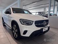 Usata Mercedes GLC300 245 CV (180 kW) 2021 Bianco Coupé