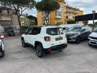 Usata Jeep Renegade Limited 140 CV (102 kW) 2014 Bianco SUV