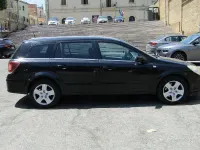 Usata Opel Astra Enjoy 125 CV (91 kW) 2009 Nero Station wagon