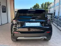 Usata Jeep Avenger Altitude 101 CV (74 kW) 2024 Nero SUV