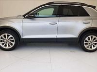 Usata VW T-Roc Life 150 CV (110 kW) 2024 Grigio metallizzato SUV