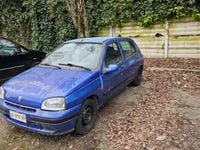 Usata Renault Clio II 58 CV (42 kW) 1998 Blu Berlina