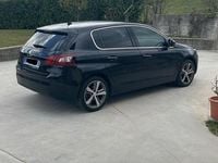 Usata Peugeot 308 116 CV (85 kW) 2014 Nero Utilitaria