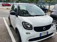 Usata Smart ForTwo Coupé 61 CV (44 kW) 2015 Utilitaria