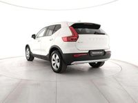 Usata Volvo XC40 Momentum 156 CV (114 kW) 2018 Bianco SUV