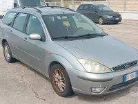 Usata Ford Focus 100 CV (73 kW) 2003 Verde Station wagon