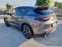 Usata Alfa Romeo Stelvio 210 CV (154 kW) 2019 Grigio SUV