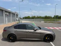 Usata Alfa Romeo Giulia Super 180 CV (132 kW) 2018 Marrone Berlina