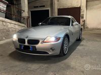 usata BMW Z4 e85 2.5 scambio con barca a motore