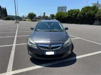 Usata Opel Astra 125 CV (91 kW) 2011 Grigio Station wagon