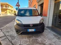 Usata Fiat Doblò 105 CV (77 kW) 2021 Bianco Monovolume