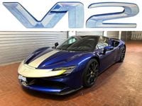 Usata Ferrari SF90 1001 CV (736 kW) 2024 Blu elettrico Cabrio