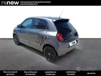 Usata Renault Twingo Urban Night 60 kW (82 CV) 2022 Grigio Utilitaria