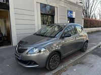 Usata Lancia Ypsilon Gold 69 CV (50 kW) 2021 Grigio Utilitaria