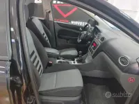 Usado Ford Focus 90 HP (66 kW) 2009 Preto Carrinha