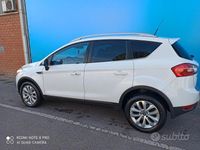 Usata Ford Kuga 136 CV (100 kW) 2010 Bianco SUV