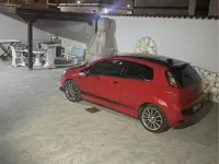 Usata Fiat Punto Evo 90 CV (66 kW) 2010 Rosso Utilitaria