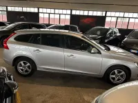 Occasion Volvo V60 Momentum 115 ch (84 kW) 2015 Gris Break