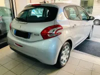 Usata Peugeot 208 82 CV (60 kW) 2013 Grigio Utilitaria