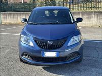 Usata Lancia Ypsilon Silver 69 CV (50 kW) 2023 Blu/azzurro Utilitaria