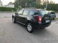 Usata Dacia Duster Lauréate 107 CV (78 kW) 2012 Nero SUV