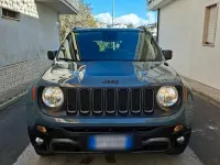 Usata Jeep Renegade Trailhawk 170 CV (125 kW) 2018 Grigio SUV