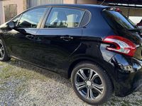 Usata Peugeot 208 Active 68 CV (50 kW) 2015 Utilitaria