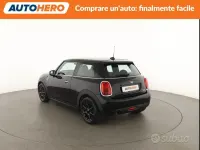 Usata Mini ONE 75 CV (55 kW) 2020 Nero Utilitaria
