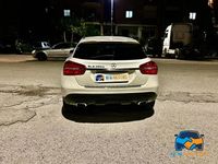 Usata Mercedes GLA200 Premium 136 CV (100 kW) 2016 Bianco SUV