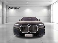 Usata BMW 740 M Sport 299 CV (219 kW) 2025 Blu Berlina