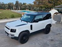 Usata Land Rover Defender SE 250 CV (183 kW) 2022 Bianco SUV