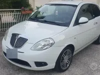 Usata Lancia Ypsilon 77 CV (56 kW) 2010 Bianco Utilitaria